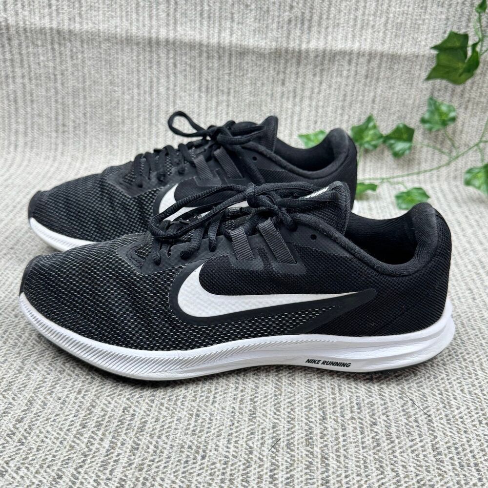 Nike Downshifter 9 Textile Low Trainers size 8 women’s